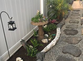 66-854 Kamakahala St, Waialua, HI 96791