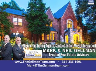 39 Lake Forest Dr, Saint Louis, MO