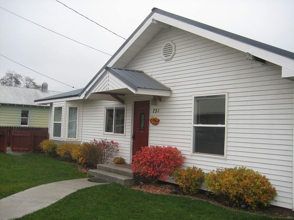 1st image of 731 1st Ave S