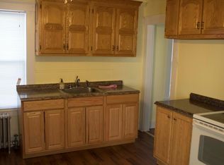 60 Andrews St, Lowell, MA 01852