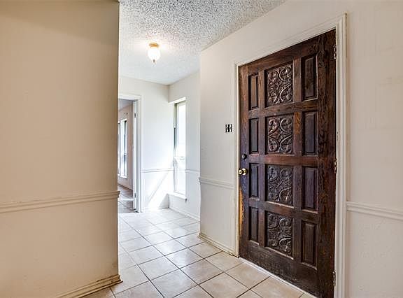 3rd image of 235 Brookwood Dr