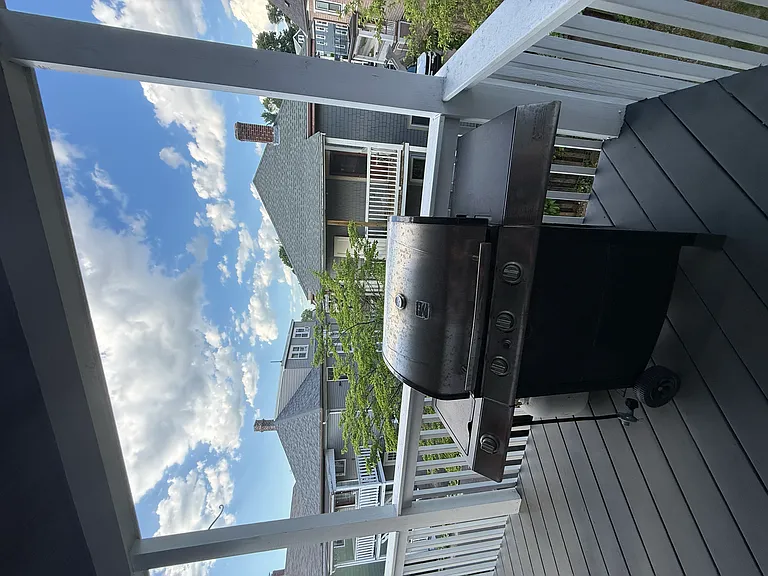 33 Chetwynd Rd #B — Photo 3