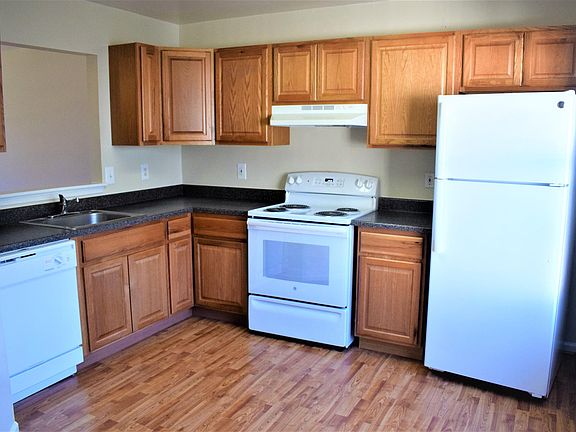 2nd image of 10915 Tuckerman Hill Ln