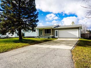 1406 Lasalle Ave, Burton, MI 48509
