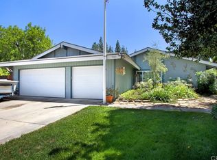 9101 Coral Tree Ln, Riverside, CA 92503