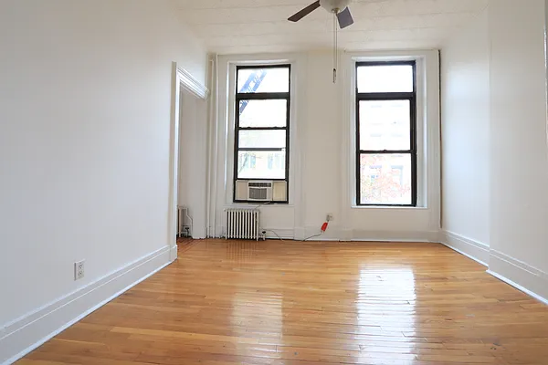 Rented by Douglas Elliman | media 16