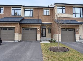 263 Kinghaven Cres, Ottawa, ON K2M 0C1