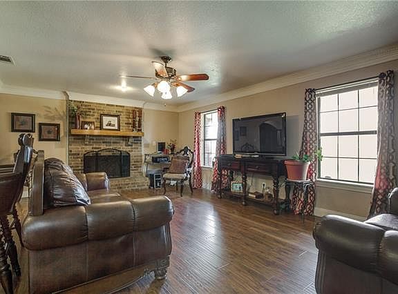3rd image of 3134 S Fm 551
