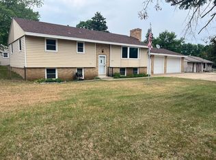 5508 112th Ave N, Champlin, MN 55316