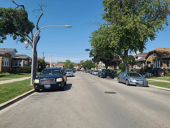 5th image of 1521 N Monitor Ave