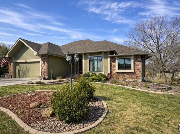 5445 NW Brickyard Rd, Topeka, KS 66618