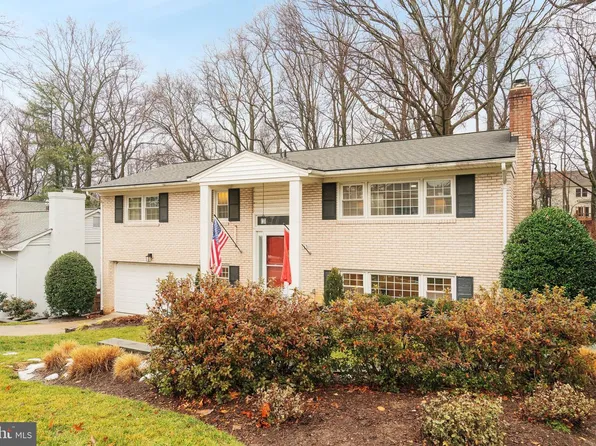 6125 Beech Tree Dr, Alexandria, VA 22310