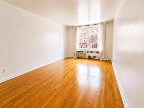 2nd image of 25 W 13th St #2J