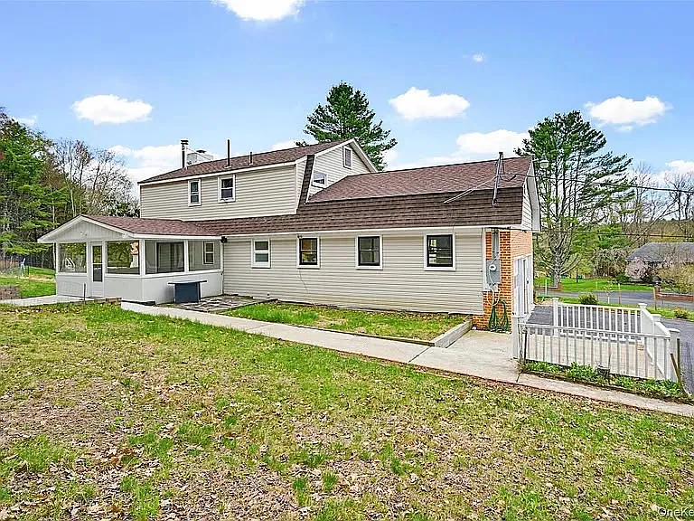 38 Marjorie Dr #O — Photo 33
