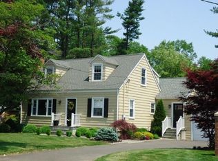 1818 Mill Plain Rd, Fairfield, CT 06824