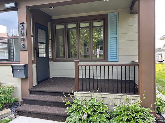 3rd image of 3808 W 5th St