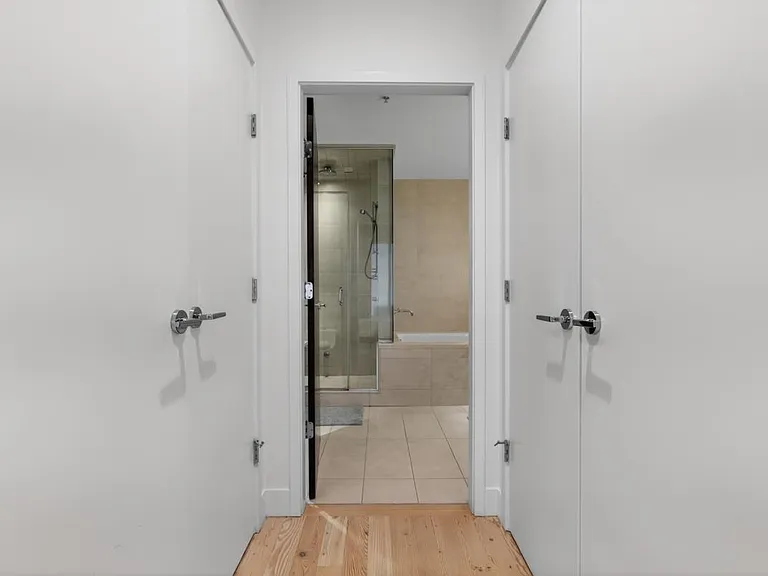 1180 Homer St #504 — Photo 16