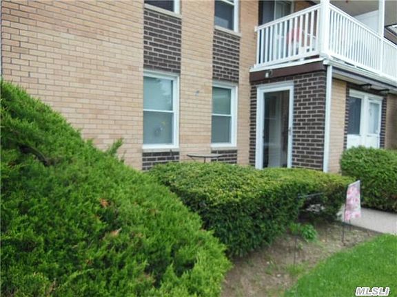 2nd image of 245 Artist Lake Dr