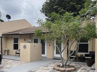 11832 SW 125th Pl #R, Miami, FL 33186
