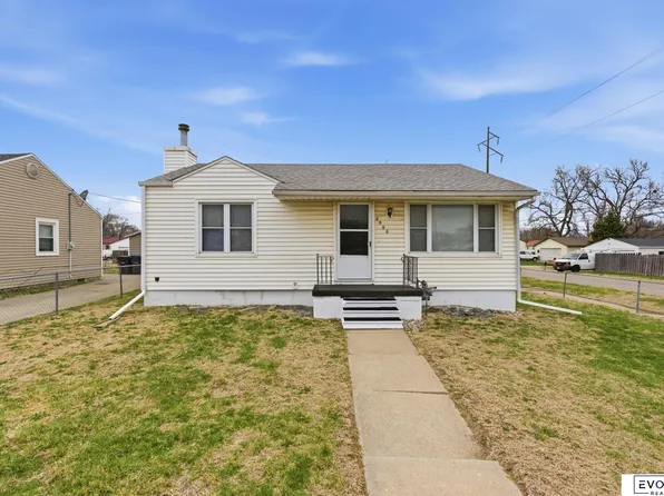 2900 8th Ave, Council Bluffs, IA 51501