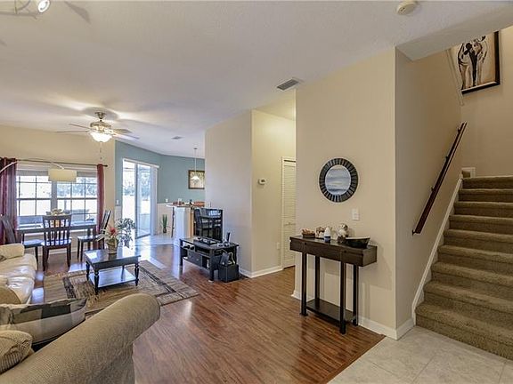 2nd image of 2152 Winterset Dr