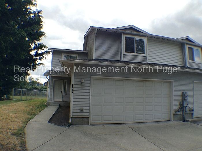 1st image of 1205 Frontier Cir E #A