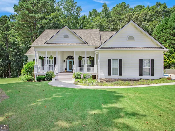 280 Ryans Ct, Sharpsburg, GA 30277