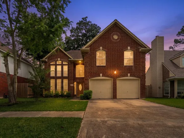 16027 Lakestone Dr, Tomball, TX 77377