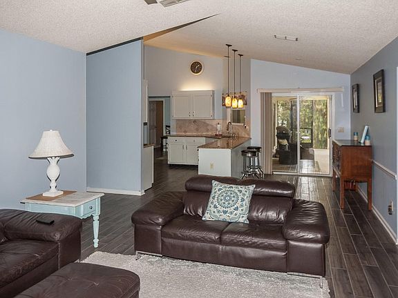 5th image of 14220 Crystal Cove Dr S