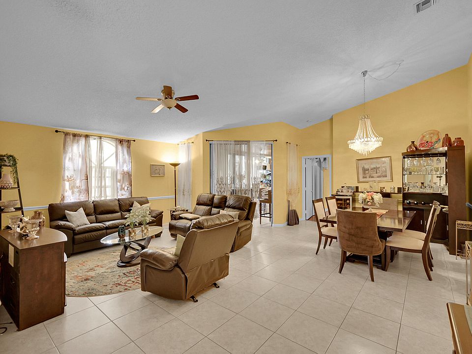 1st image of 5379 Verona Drive #H