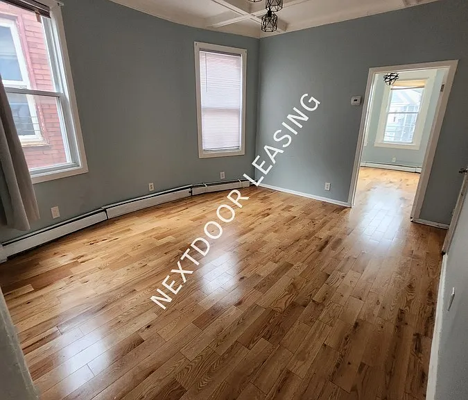 183 Wegman Pkwy #2M — Photo 6