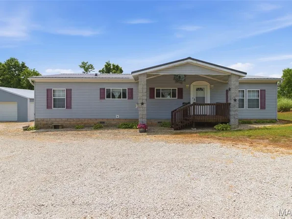 842 McLean Rd #M, Mountain Grove, MO 65711