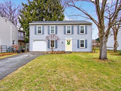 6 Stover Place, Albany, NY, 12205