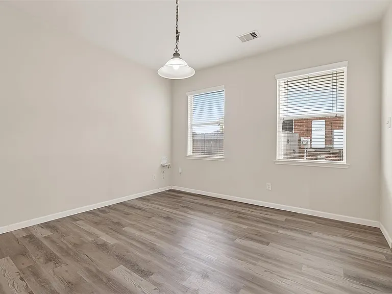21711 Crest Peak Way — Photo 14