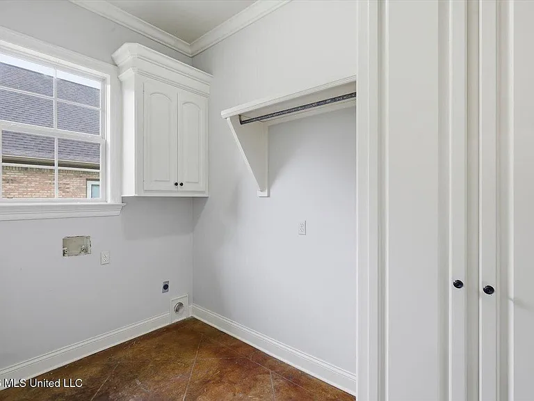 143 Sonnett Cir — Photo 23