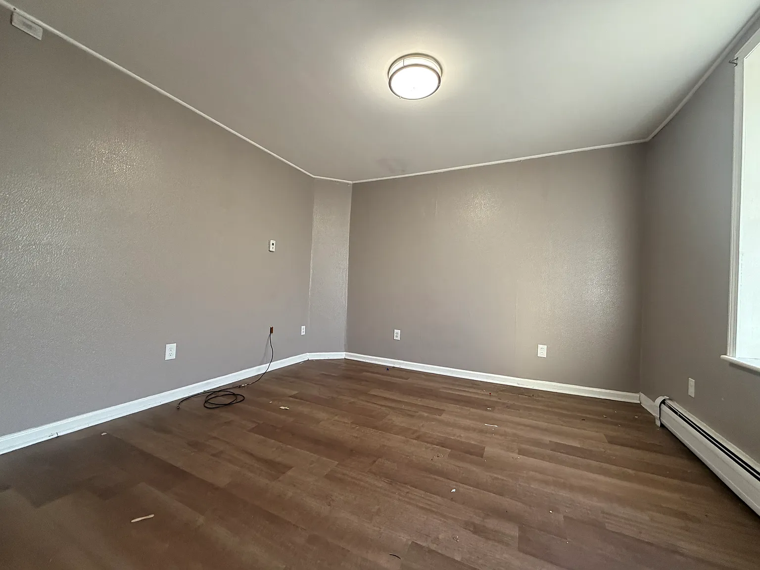 1 bed, 500 sqft, $945 — Photo 2