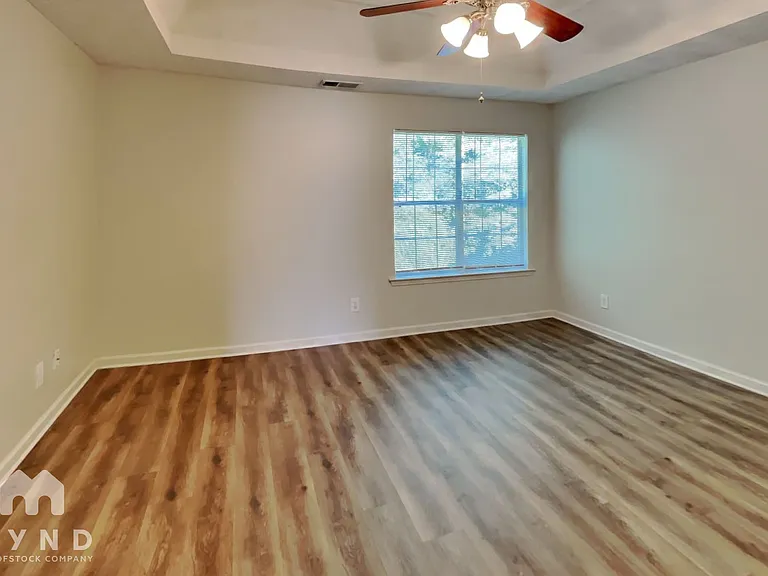 10851 Southshore Ct — Photo 12