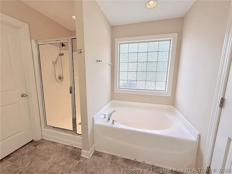 418 Century Dr — Photo 19