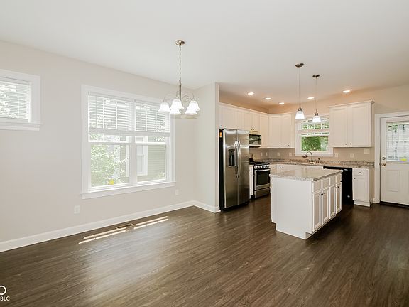 4th image of 3626 N Capitol Ave