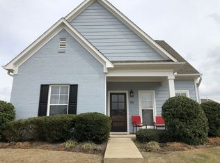 107 Saucer Ln, Oxford, MS 38655
