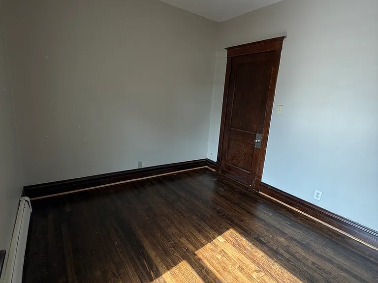 319 Chicago Ave #2 — Photo 12