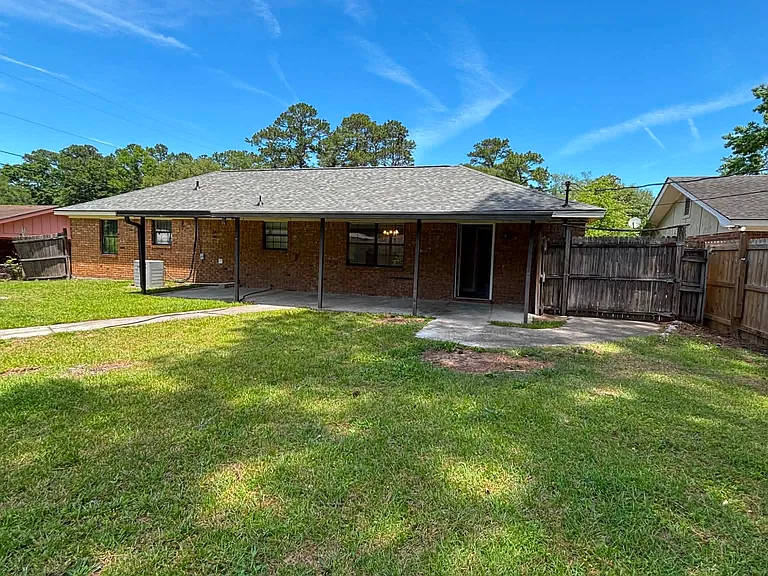 6 Lucian Cir — Photo 17