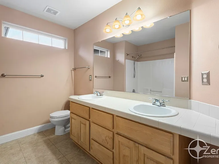 2903 NE 184th Ave — Photo 27