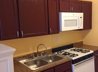 1820 E 72nd St, Chicago, IL 60649