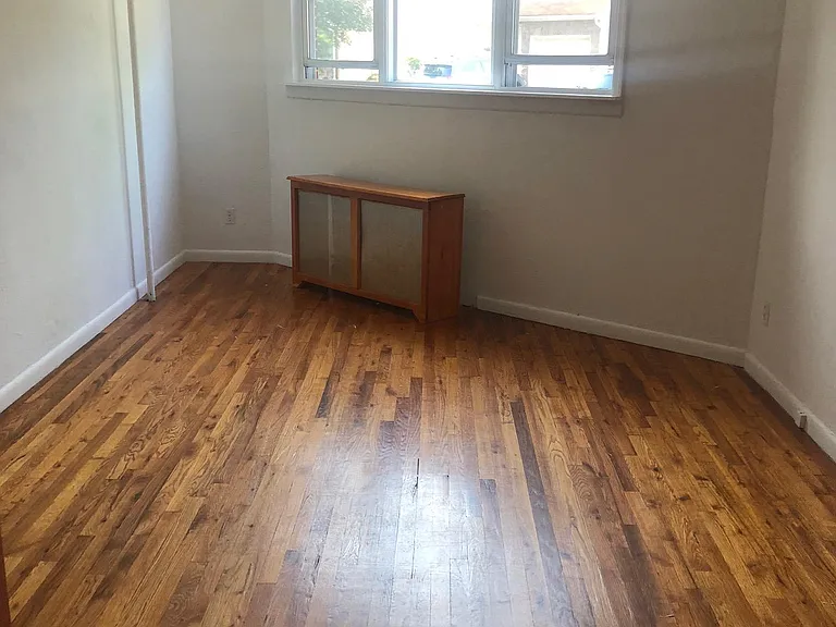 35 Utterby Rd — Photo 3