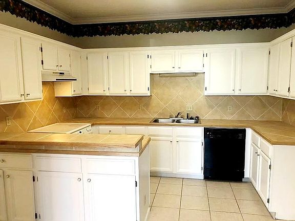 5th image of 2509 New Dawn Dr