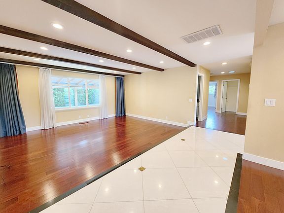 5th image of 12225 Saraglen Dr