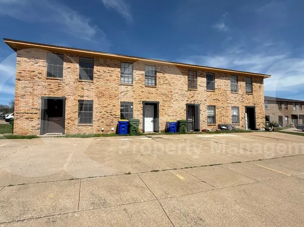 8108 Foxfire Ln #B, Fort Worth, TX 76108