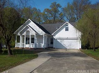 2018 Conifer Cres, Charlotte, NC 28213