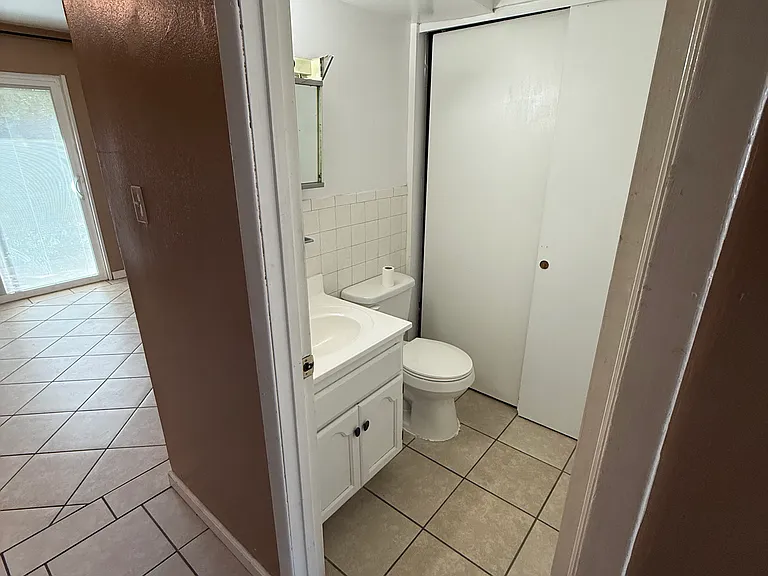 Crosswinds Dr — Photo 3